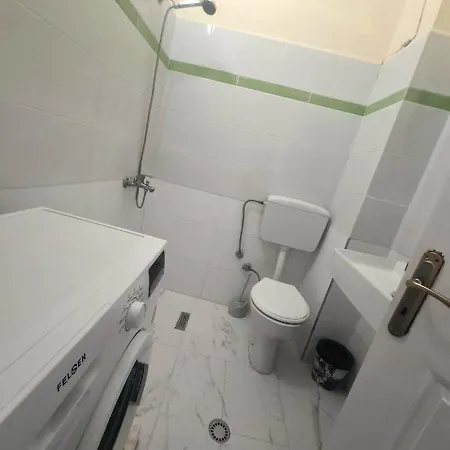 Apartament Roan Golem (Tirana)